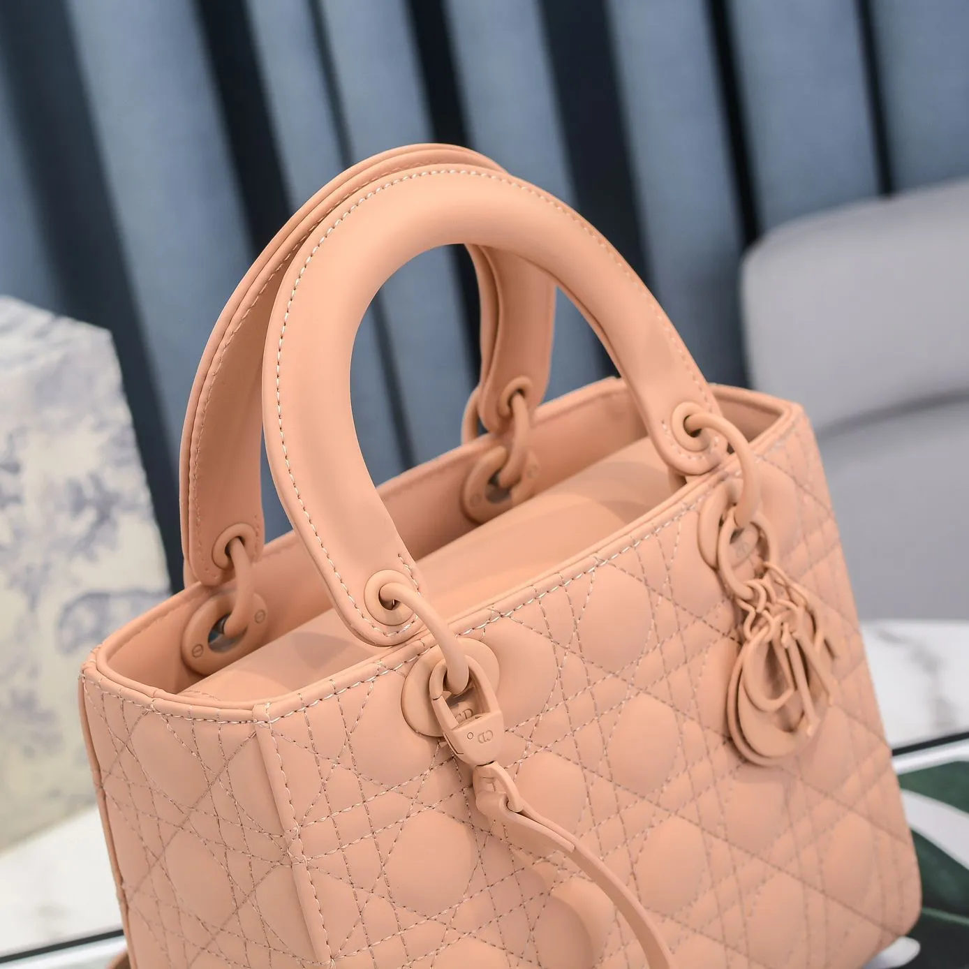 Designer Handbags DR 221