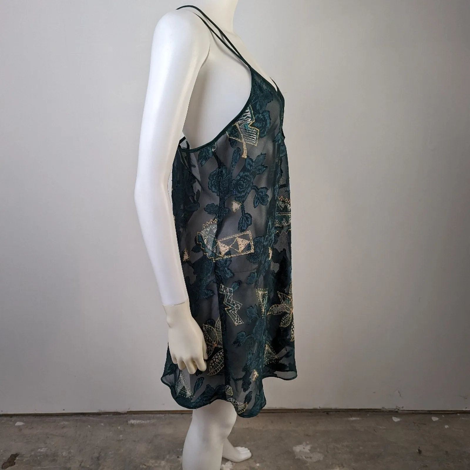 Vintage  80's Sheer Nightgown - M